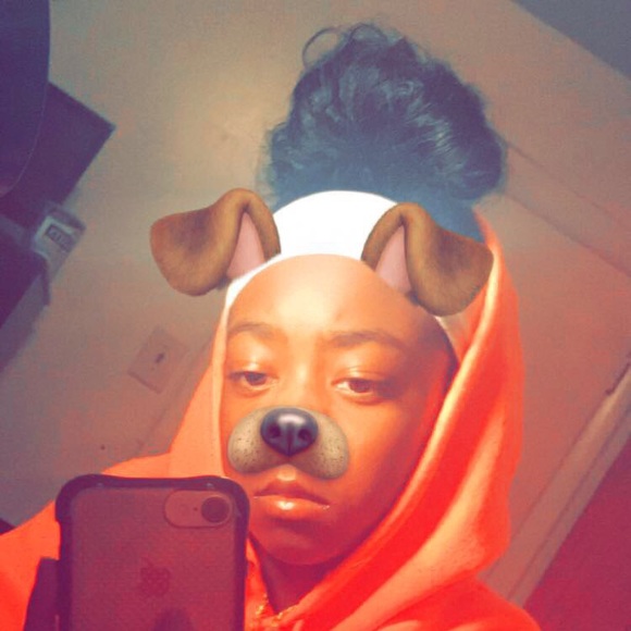 lowkey_its_tay